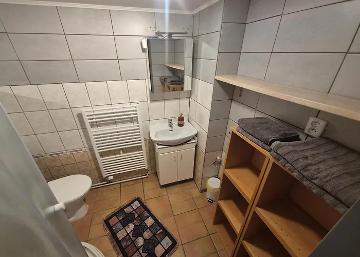 U Vanku 亚希莫夫